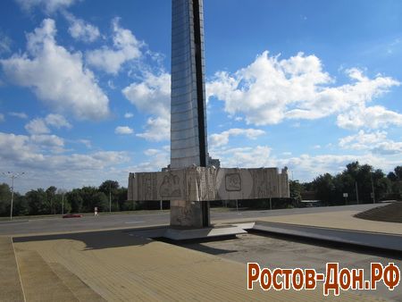 Театральная площадь914